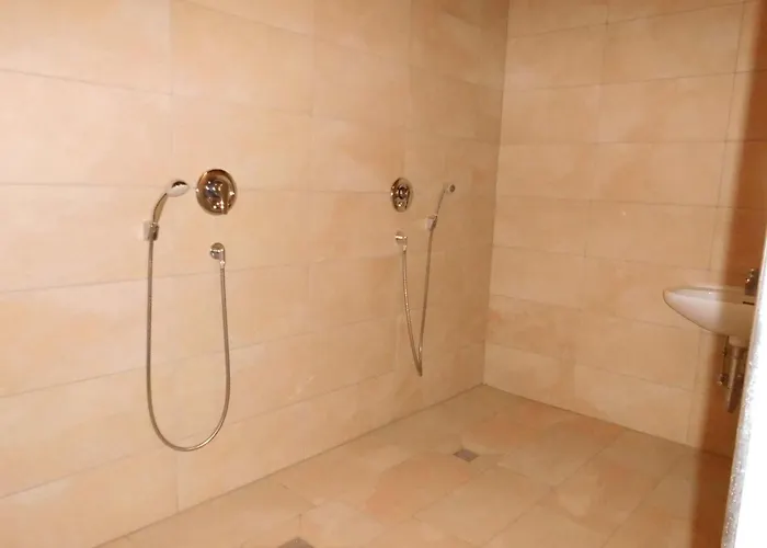 Germania-38 アパート *